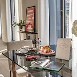 Apartment Seety Duomo Milan