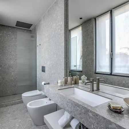 Seety Duomo Apartment Milan